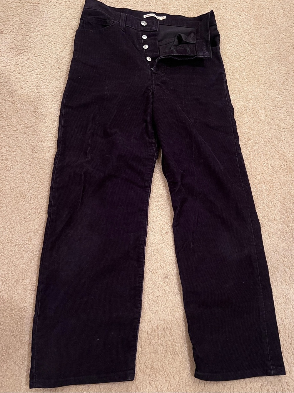 Levi's Women's Ribcage Straight Ankle Black Corduroy Indie/Dark Academia Jean - Picture 2 of 8